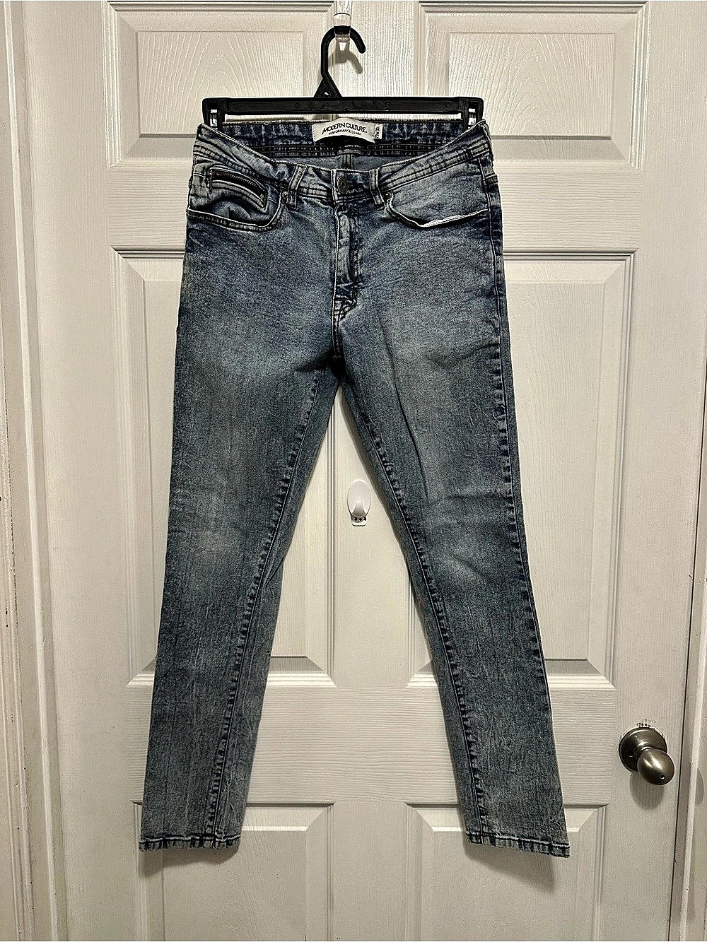 Modern Culture Performance Denim Straight Leg Jeans in Blue 29x30 Like New